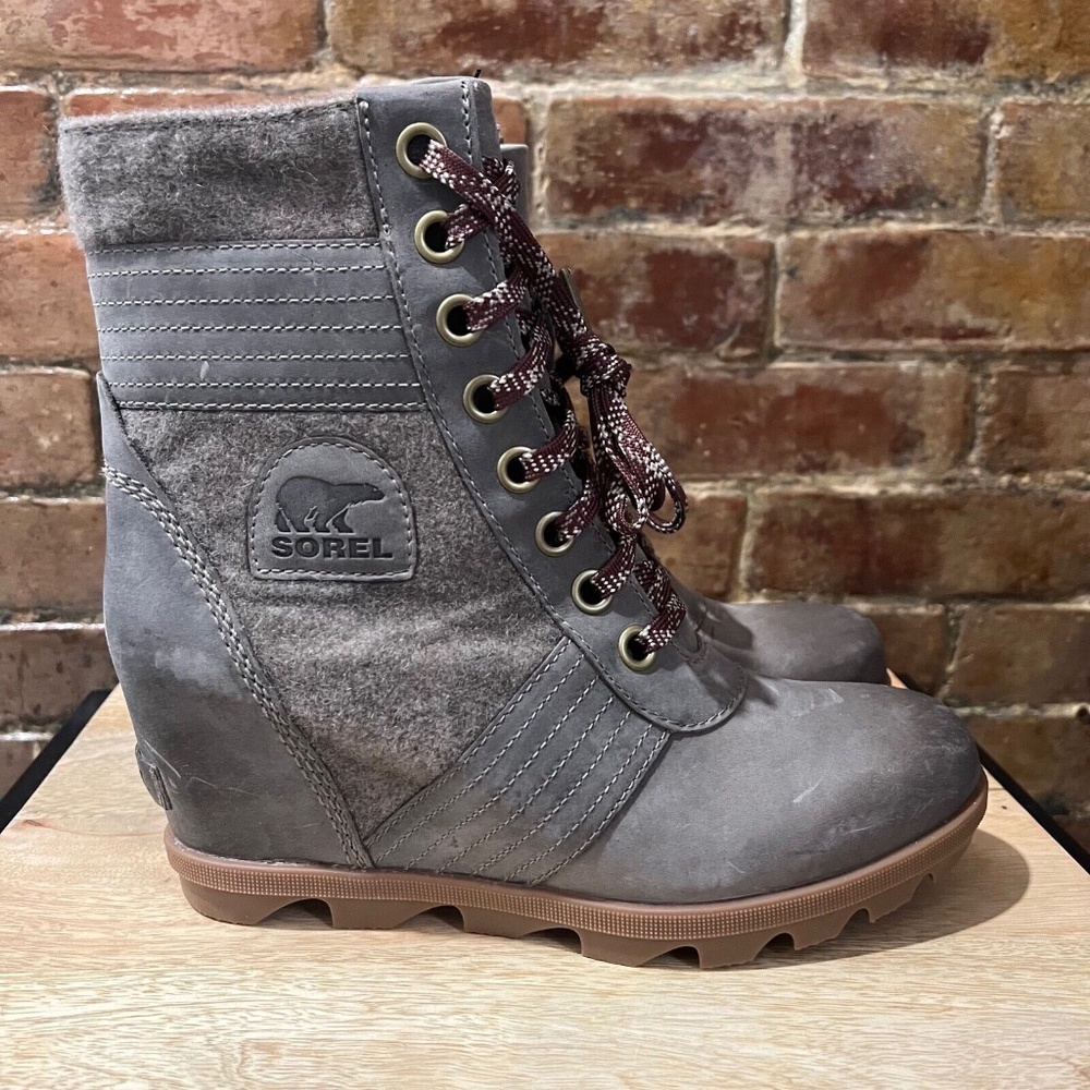 NEW! Sorel Lexie Wedge Khaki II Winter Booties Women's Size 8.5